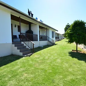 daria-guest-cottages.hotels-capetown.com/