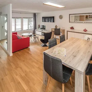 Apartment Point Cardinal, Geneva