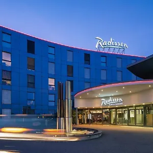 Radisson Zurich Airport Рюмланг